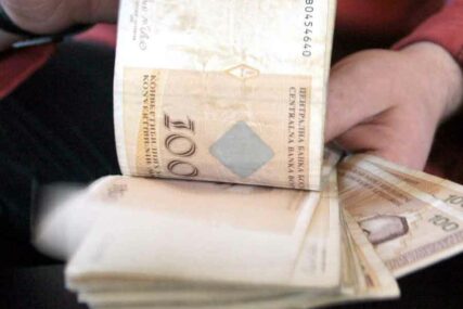 Država prikupila 945 miliona više