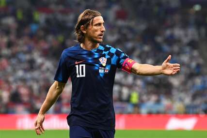 OVO SE GRANIČI SA NORMALNIM  Luka Modrić večeras je napravio nešto što niko nije 60 godina
