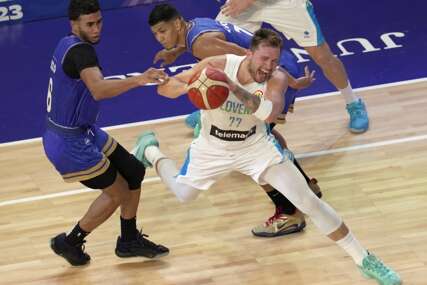 Dončić vodio Slovence do treće pobjede na SP-u
