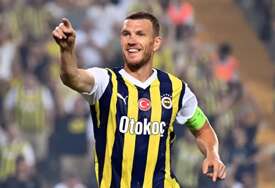 Turski novinar tvrdi da Džeko napušta Fenerbahce