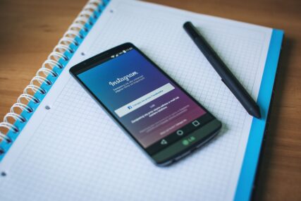 Više neće svi moći vidjeti sve: Instagram traži kod za pristup