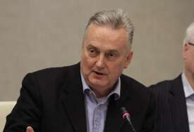 "ZNAM IH DOBRO, A VOLIO BIH DA IH NE ZNAM" Zlatko Lagumdžija otvoreno o Čoviću, Nikšiću, Cvijanović...