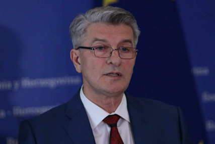 Šemsudin Mehmedović za Bosnainfo: Traju pregovori o proširenju koalicije na nivou BiH
