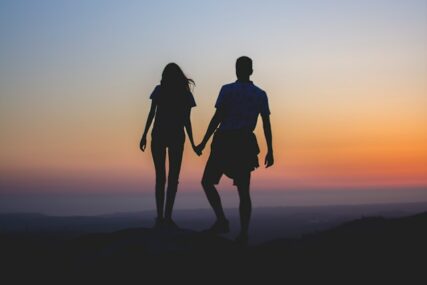 Mudri mistik Osho otkriva ono što čovjek ispunjen ljubavlju nikada ne čini: Kako znati voli li vas partner još uvijek?