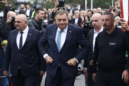 Dodik se nakon suđenja obrušio na tužioce, sudije i političke kolege: Krišto se ponaša kao "nenavođena raketa"
