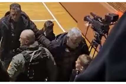 Navijači Sarajeva istjerali Fuada Čolpu sa tribina (VIDEO)