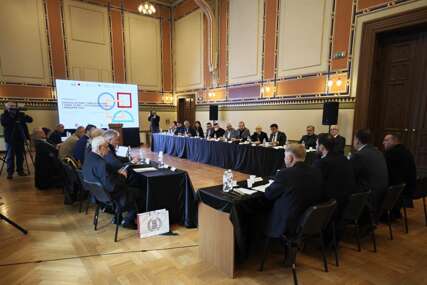 Konferencija u Sarajevu: BiH i Crna Gora se suočavaju s istim velikodržavnim pretenzijama iz Srbije