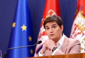 Brnabić: Možda Vučić izađe u susret studentima i raspiše izbore