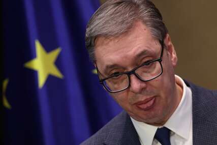Vučić se oglasio u jeku protesta: Izabran sam od naroda i pošteno