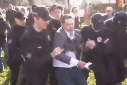 Vučić o novinaru koji je priveden: "Kome smetaju studenti koji žele učiti?"
