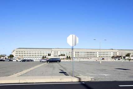 New York Times: Pentagon zakazao brifing za Muska o mogućem ratu sa Kinom