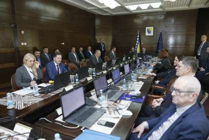 STUDENTI JOŠ NISU DOBILI ODGOVORE IZ VLADE FBiH: Pozvali na protest 9. aprila, ovo su smjernice i upute